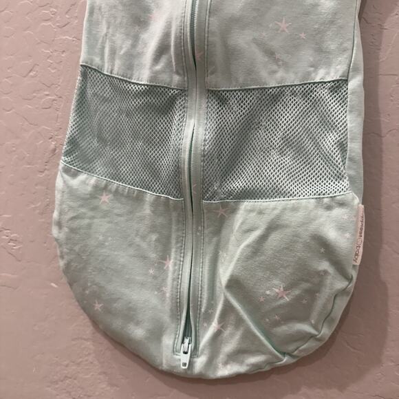 Happiest Baby Mint Stars Sleep Swaddle - Picture 4 of 8